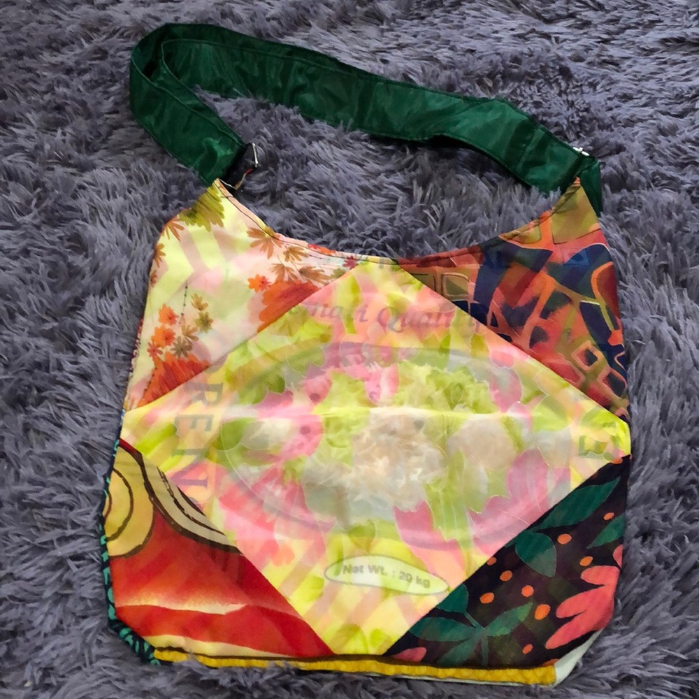 Crossbody bag from Darn Good Yarn